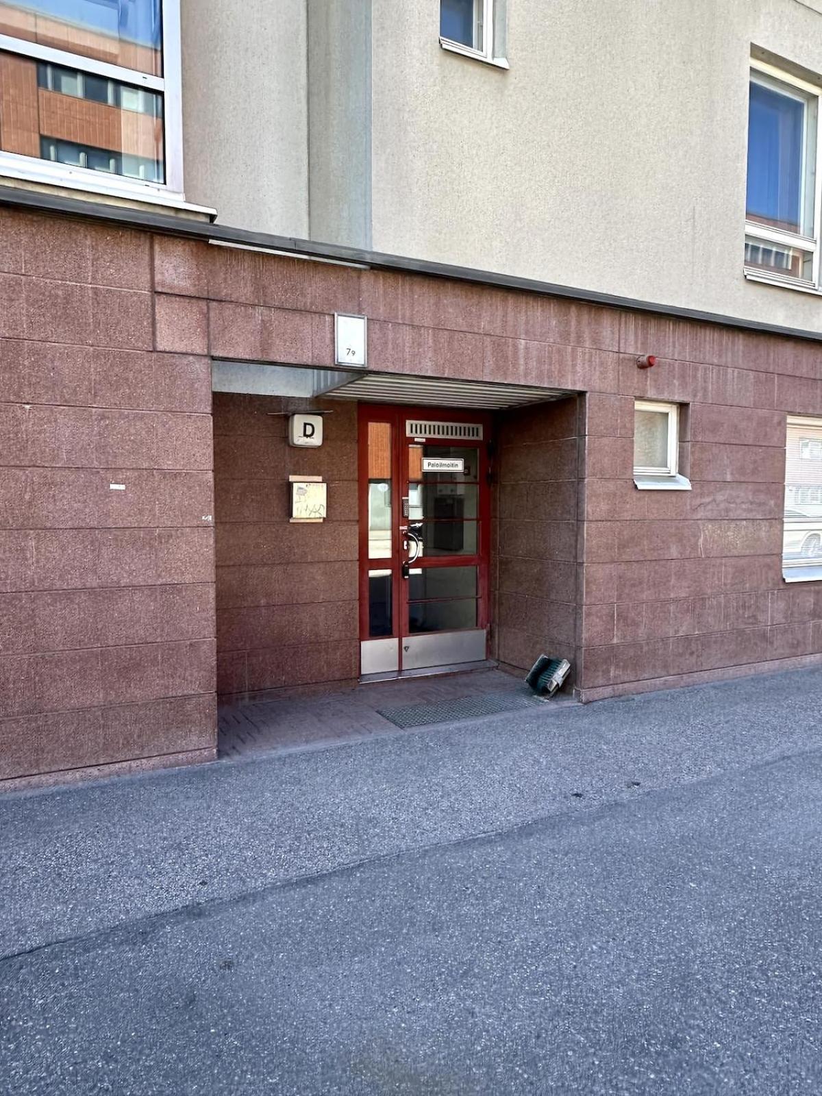 Lägenhet Modern Two-room Flat With Balcony Near Metro *