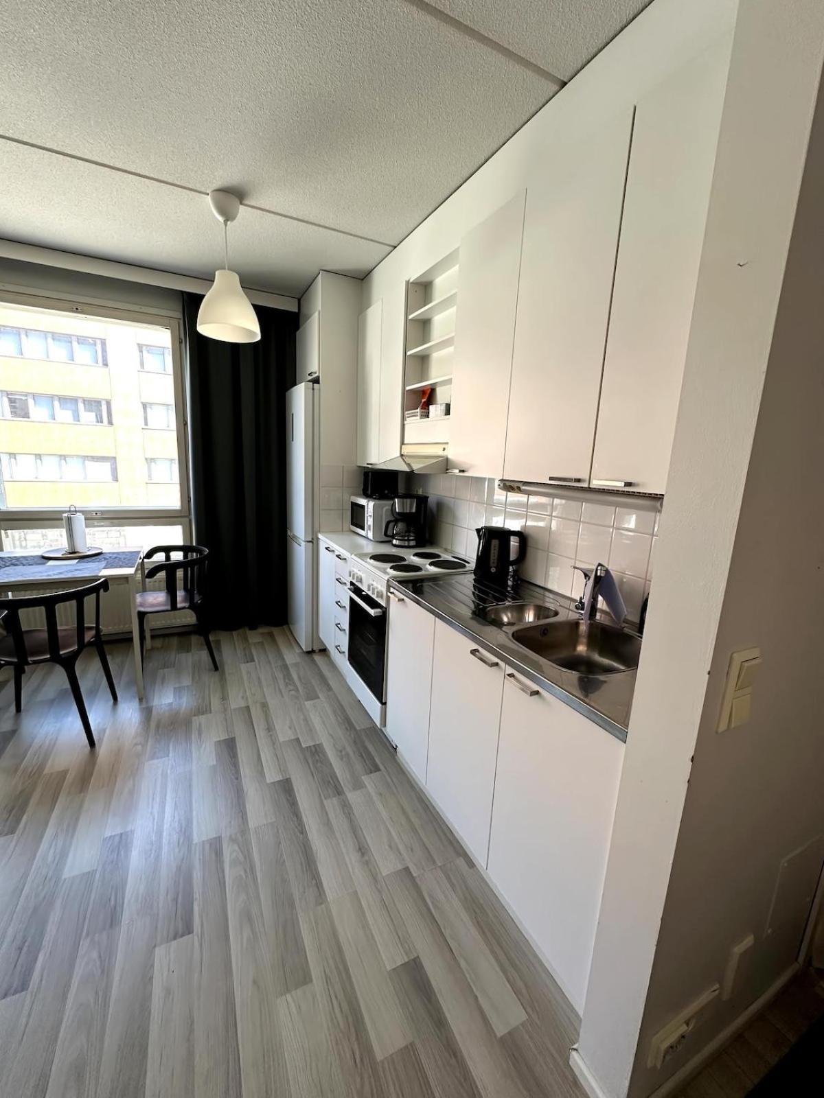 Modern Two-room Flat With Balcony Near Metro Helsingfors