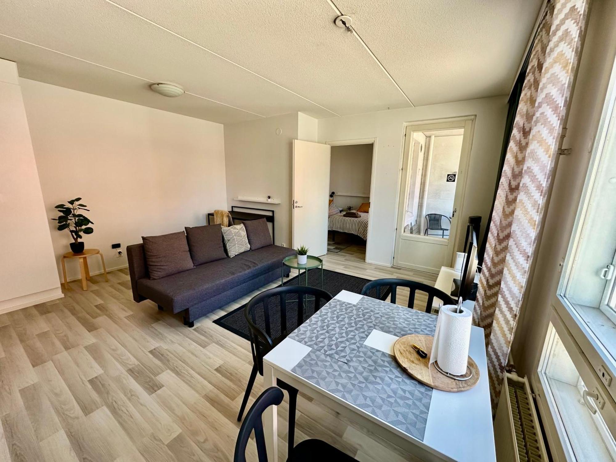 Modern Two-room Flat With Balcony Near Metro Lägenhet Helsingfors